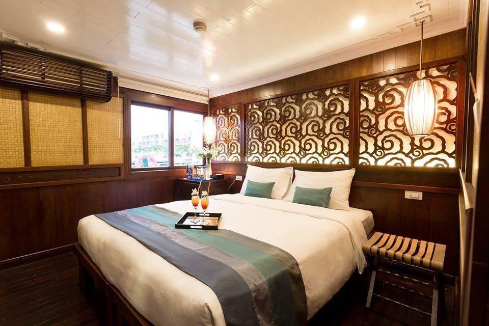 Phòng ngủ tàu Bhaya Cruise