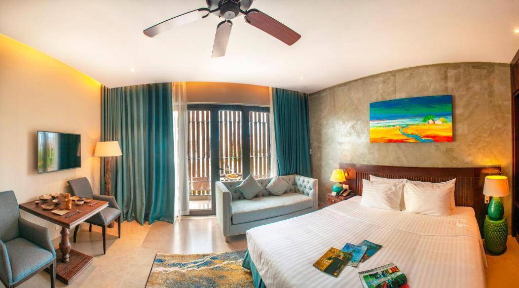 Phòng nghỉ tại Sen Boutique Villa Apartment rất tiện nghi với tràn ngập sắc màu dễ thương